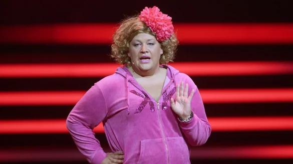 Komikerin Ilka Bessin alias Comedian Cindy hätte gerne mehr von Stefan Raab im Fernsehen. - © picture alliance / dpa