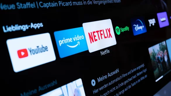 Ein gro&szlig;er Teil des Datenverkehrs in Europas Handynetzen geht auf Online-Angebote von US-Konzernen zur&uuml;ck. - &copy; Silas Stein/Deutsche Presse-Agentur GmbH/dpa