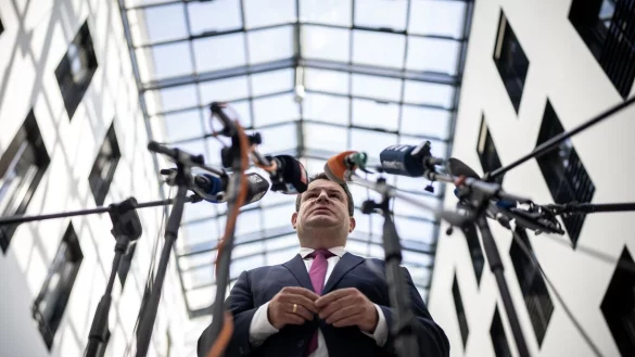 &laquo;Keine Willk&uuml;r&raquo; - Heil verteidigt Nullrunde - &copy; Michael Kappeler/dpa