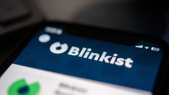 Zentrale Botschaften eines Buches binnen Minuten kurz zusammenfassen: Das verspricht die App Blinkist. - &copy; Zacharie Scheurer/dpa-tmn/dpa