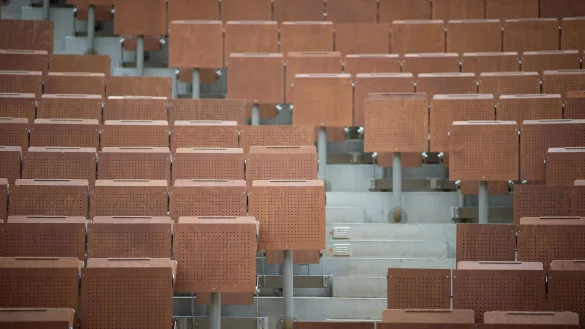 Ein leerer H&ouml;rsaal an einer Universit&auml;t. - &copy; Sebastian Gollnow/dpa/Symbolbild