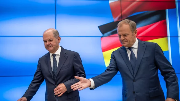 Die Beratungen in Warschau werden von Scholz und Tusk geleitet - &copy; Michael Kappeler/dpa