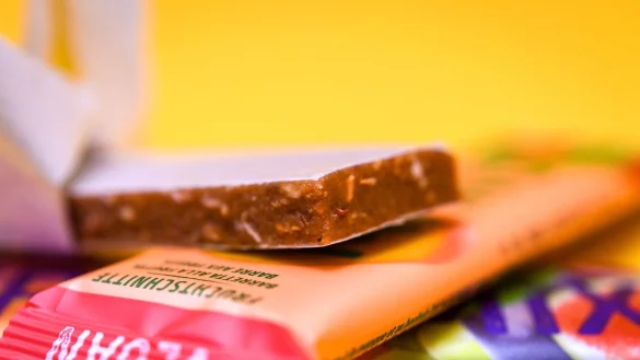 Fruchtriegel gelten als gesund - enthalten jedoch viel Fruchtzucker. - &copy; Zacharie Scheurer/dpa-tmn/dpa