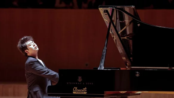 Lang Lang: &laquo;Ich wollte schon immer franz&ouml;sische Musik aufnehmen.&raquo; - &copy; Manuel Bruque/epa/dpa