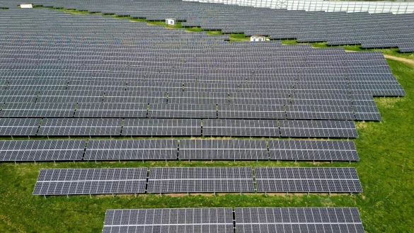 Die Ampelfraktionen haben sich auf ein Paket zur F&ouml;rderung der Solarindustrie geeinigt. - &copy; Jan Woitas/dpa