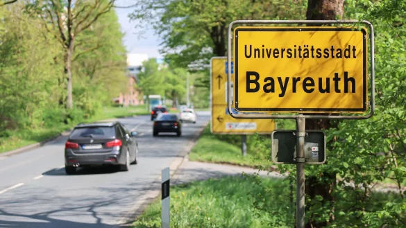 Die Polizei hat im bayerischen Bayreuth zwei M&auml;nner festgenommen, die f&uuml;r Russland spioniert und m&ouml;gliche Anschlagsziele in Deutschland ausgekundschaftet haben sollen. - &copy; Daniel L&ouml;b/dpa