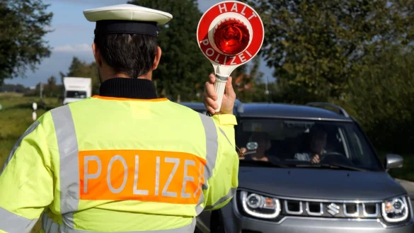 Grenzkontrollen sind nicht flächendeckend. - © Jörn Hüneke/dpa