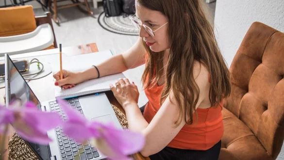 Manchmal kommen einem die besten Ideen auch, wenn man Gelegenheit hat, alleine zu gr&uuml;beln. - &copy; Christin Klose/dpa-tmn/dpa