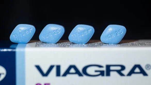 Ein spanischer Priester soll illegal Viagra vertrieben haben. - &copy; Christophe Gateau/dpa