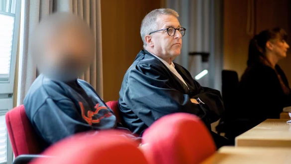 Ein Autofahrer hat Schuld am Tod seines Beifahrers auf der Flucht vor der Polizei (Archivbild). - &copy; Hauke-Christian Dittrich/dpa