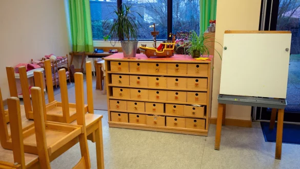 Auf Basis des Gute-Kita-Gesetzes hatten die L&auml;nder sich zur Einhaltung bestimmter Standards verpflichtet. Die finanzielle Beteiligung des Bundes endet jedoch Ende dieses Jahres. - &copy; Friso Gentsch/dpa