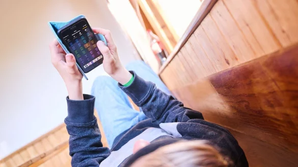 Eltern lassen ihre Kinder nicht gern mit dem Internet allein. (Symbolbild) - &copy; Annette Riedl/dpa