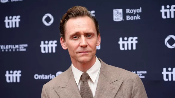 &laquo;The Life of Chuck&raquo; mit Tom Hiddleston in der Hauptrolle gewann das Publikum f&uuml;r sich. - &copy; Chris Pizzello/Invision/AP/dpa