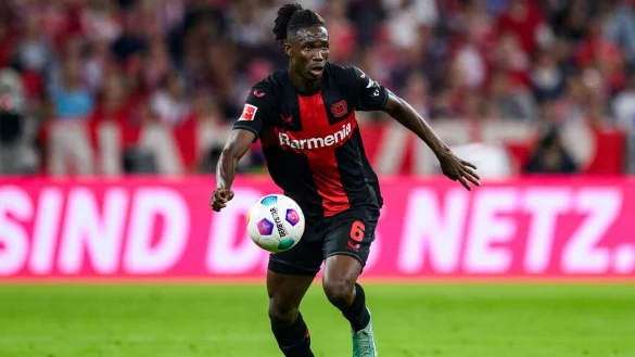 Verteidiger Odilon Kossounou hat das Interesse von Crystal Palace aus der Premier League geweckt. - &copy; Tom Weller/dpa