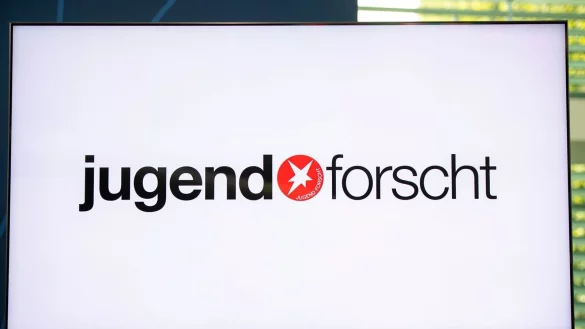 107 Projekte hatten sich f&uuml;r das Finale des Bundeswettbewerbs "Jugend forscht" qualifiziert. - &copy; Christophe Gateau/dpa