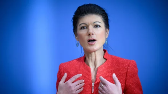 Sahra Wagenknecht setzt viel Hoffnung in die Wahlen in Ostdeutschland diesen Herbst. - © Bernd von Jutrczenka/dpa