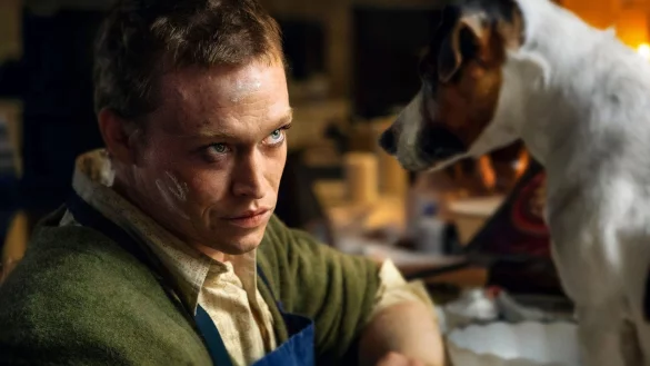 Caleb Landry Jones spielt die Hauptrolle in Luc Bessons neuem Film &laquo;DogMan&raquo;. - &copy; Shanna Besson/Capelight Pictures /dpa
