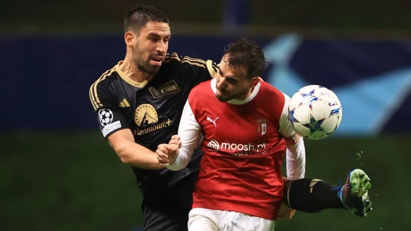 Rani Khedira (l) und seine Unioner kamen trotz langer &Uuml;berzahl nicht &uuml;ber ein 1:1 in Braga hinaus. - &copy; Luis Vieira/AP