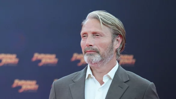 Mittelname: Dittmann. Mads Mikkelsen sagt, irgendwo unter seinen Vorfahren seien Deutsche gewesen. - &copy; Hannes Albert/dpa