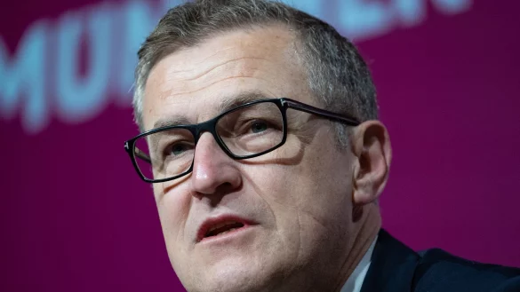 Bayern-Vorstandschef Jan-Christian Dreesen m&ouml;chte Nationalspieler Jamal Musiala gerne &laquo;m&ouml;glichst lange&raquo; halten. - &copy; Sven Hoppe/dpa