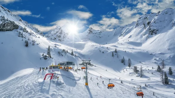 Winterurlaub in Österreich wird in der kommenden Saison erneut deutlich teurer. - © Hauser Kaibling/Schladming-Dachstein/dpa-tmn/Archiv