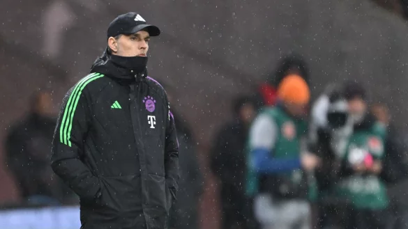 Bayern-Trainer Thomas Tuchel musste mit seinem Team eine herbe 1:5-Niederlage in Frankfurt einstecken. - &copy; Arne Dedert/dpa