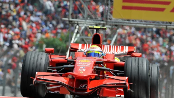 M&ouml;chte den WM-Titel nachtr&auml;glich zugesprochen bekommen: Felipe Massa. - &copy; Gero Breloer/dpa