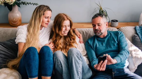 Übersichtlicher und bequemer als jede Excel-Tabelle - Haushaltsbuchführung per App. - © Zacharie Scheurer/dpa-tmn