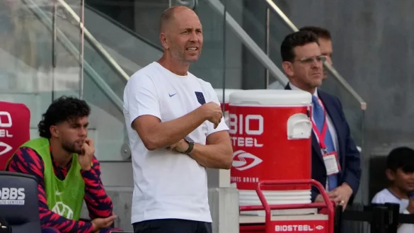 US-Coach Gregg Berhalter warnt vor der deutschen Offensive um Niclas F&uuml;llkrug. - &copy; Jeff Roberson/AP/dpa