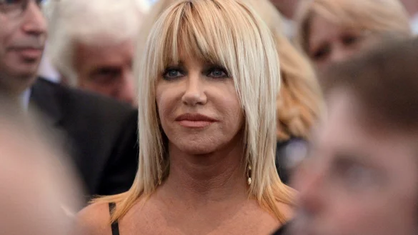 Suzanne Somers im August 2007 in der Church of the Good Shepherd in Beverly Hills, Kalifornien. - &copy; Kevork Djansezian/AP Pool/dpa