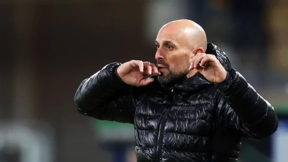 Deutschlands Trainer Antonio Di Salvo reagiert an der Seitenlinie. - &copy; Friso Gentsch/dpa