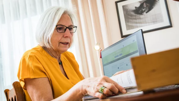 Vereinfachte Steuererklärung: Für Rentnerinnen und Pensionäre ist das mithilfe von «Einfach Elster» möglich. - © Christin Klose/dpa-tmn