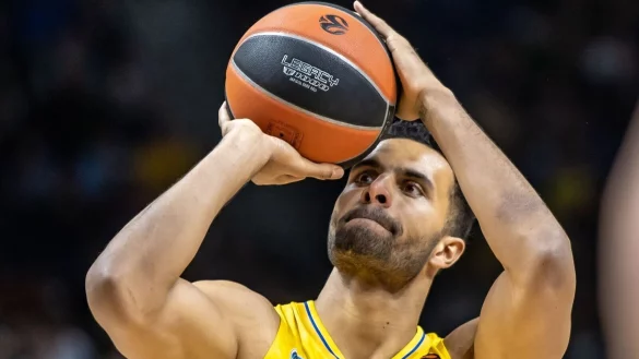 Weltmeister Johannes Thiemann hat Alba ins Pokal-Halbfinale gef&uuml;hrt. - &copy; Andreas Gora/dpa