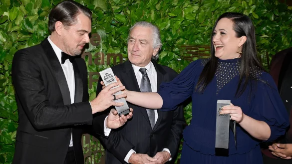 &laquo;Killers of the Flower Moon&raquo;-Darsteller Leonardo DiCaprio (l-r), Robert De Niro und Lily Gladstone. - &copy; Evan Agostini/Invision via AP/dpa