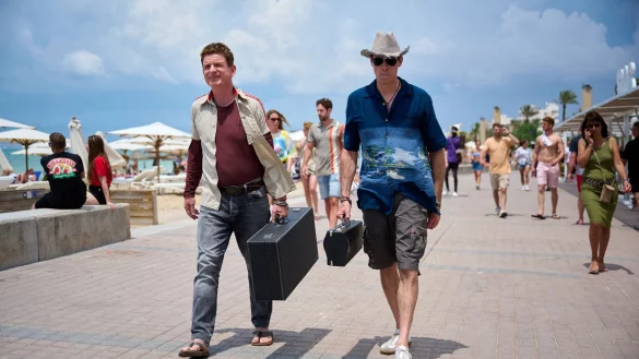Es ist ein steiniger Weg, sich am Ballermann zu behaupten. - &copy; Pep Bonet/Juan Monserrat/Amazon Prime Video /dpa