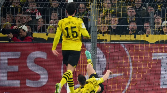 Rettete den BVB gegen PSG fr&uuml;h vor einem R&uuml;ckstand: Niklas S&uuml;le. - &copy; Bernd Thissen/dpa