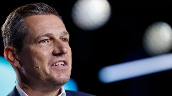 Michael Mronz, Unternehmer, Sport- und Eventmanager, spricht in Aachen. - &copy; Thomas Banneyer/dpa/Archivbild