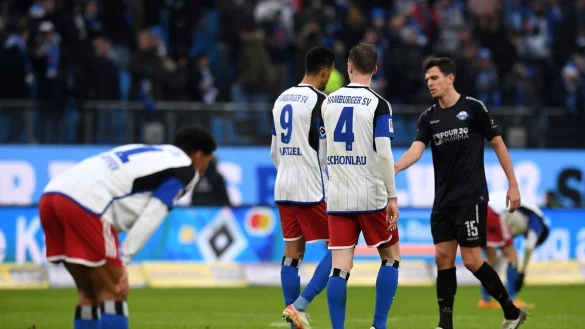 Der Hamburger SV verlor gegen den SC Paderborn. - &copy; Daniel Bockwoldt/dpa