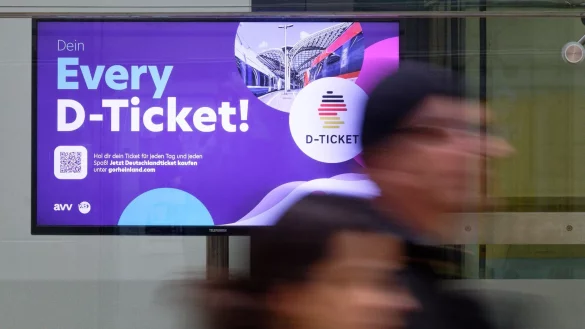 Beim Deutschlandticket sind noch einige Punkte offen. - &copy; Henning Kaiser/dpa