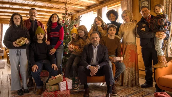 Szene aus der Weihnachtskom&ouml;die &laquo;Abenteuer Weihnachten &ndash; Familie kann nie gro&szlig; genug sein&raquo;. - &copy; Heinz Laab/ARD Degeto/Mona Film/Atalante Film/dpa