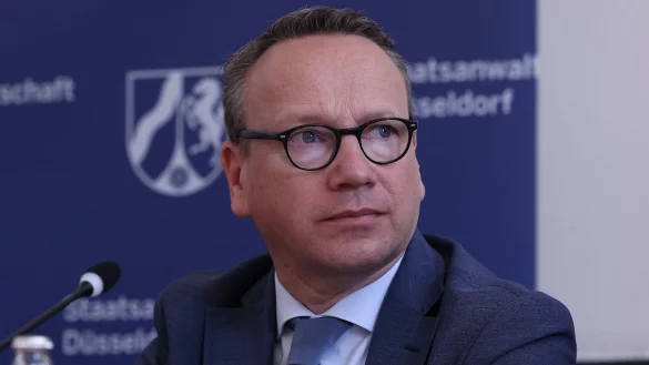 Justizminister Benjamin Limbach wird f&uuml;r seine Pl&auml;ne scharf kritisiert. - &copy; David Young/dpa