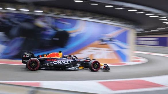 Startet in Abu Dhabi von Platz eins: Max Verstappen. - &copy; Ali Haider/Pool EPA/AP/dpa