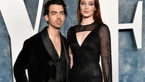 Joe Jonas (l) und Sophie Turner auf der Vanity Fair Oscar Party. Das Paar hat sich getrennt. - &copy; Evan Agostini/Invision/AP/dpa