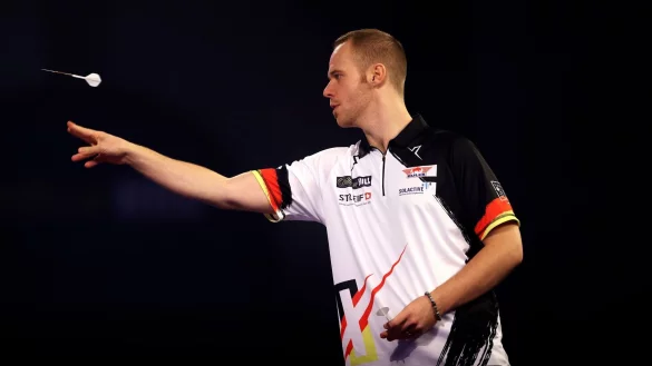 Ist von Darts-Senkrechtstarter Ricardo Pietreczko angetan: Max Hopp. - &copy; Steven Paston/Press Association/dpa