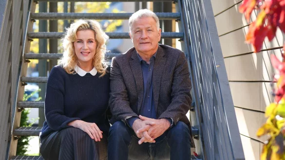 Alexa Maria Surholt und Thomas R&uuml;hmann sind seit Anfang an dabei. - &copy; Jan Woitas/dpa