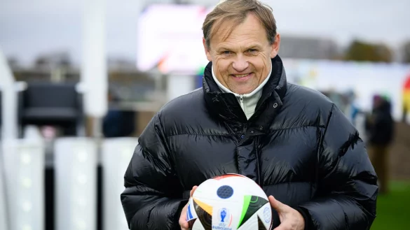 Sieht die negative Einstellung der deutschen gegen&uuml;ber ihrer Nationalmannschaft als Problem: Adidas-Chef Bj&oslash;rn Gulden. - &copy; Bernd von Jutrczenka/dpa