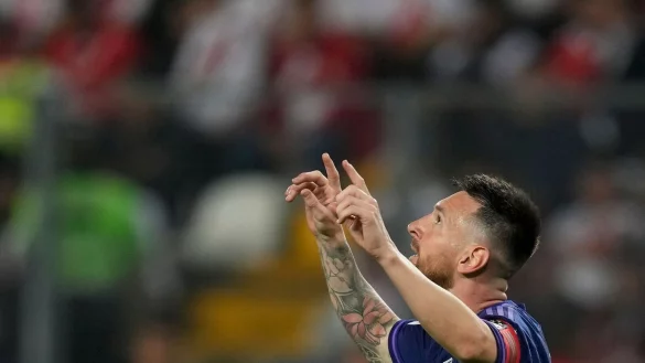 Argentiniens Superstar Lionel Messi erzielte zwei Tore gegen Peru. - &copy; Martin Mejia/AP