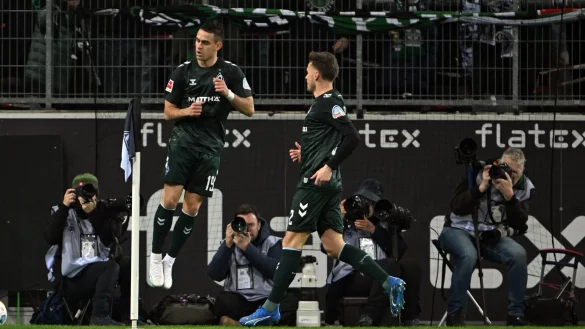 Bremens Rafael Borre bejubelt sein Tor zum 0:1. - &copy; Federico Gambarini/dpa