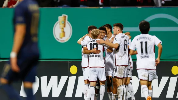 N&uuml;rnberg sicherte sich nach Verl&auml;ngerung das Achtelfinal-Ticket. - &copy; Daniel L&ouml;b/dpa