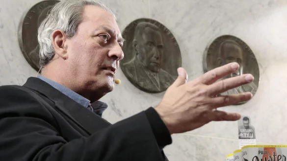 &laquo;Schreiben ist f&uuml;r mich kein Akt des freien Willens, es ist eine Frage des &Uuml;berlebens&raquo;: Paul Auster (Archivbild). - &copy; Aleksi Tuomola/Lehtikuva/dpa